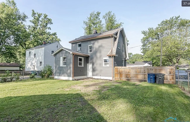 Photo - 2242 Vaness Dr