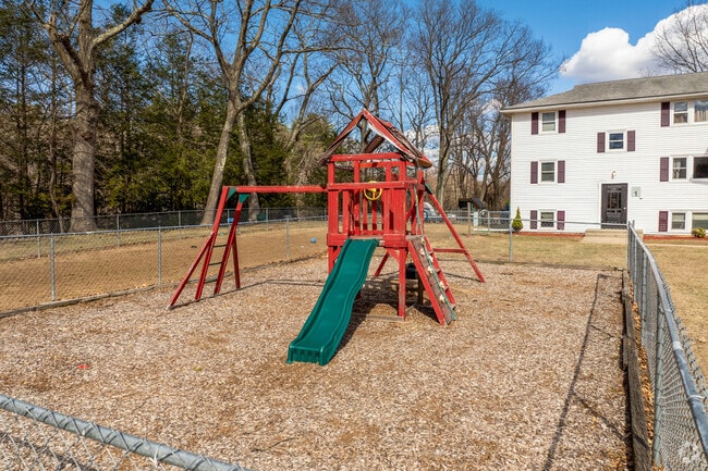 Playground - Palmer Gardens
