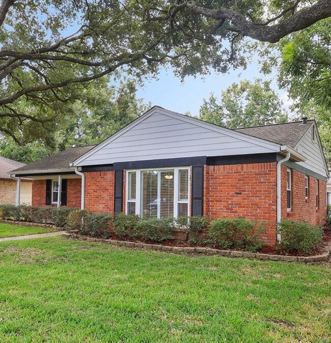 Photo - 12318 Renwick