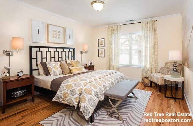 Photo - 37 Sherman Rd Unit 2-bed 1.5 bath S.Brooklin