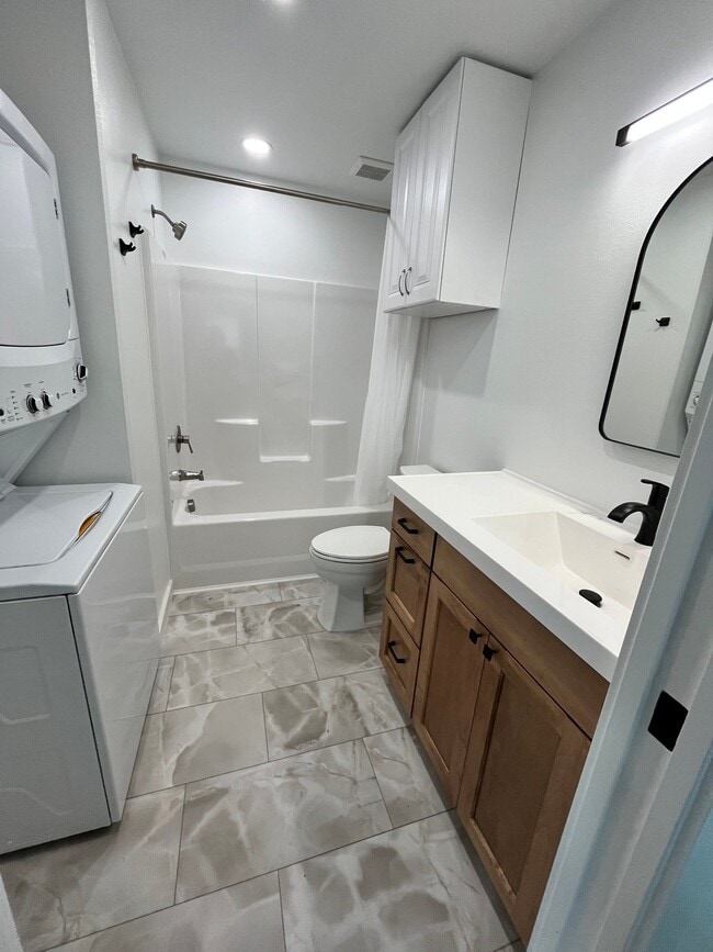 Photo - 1144 Helena St