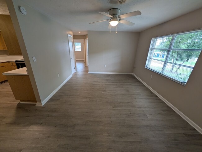 Photo - 20 New Florida Ave