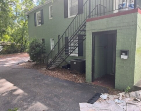 Photo - 290 Clisby Pl