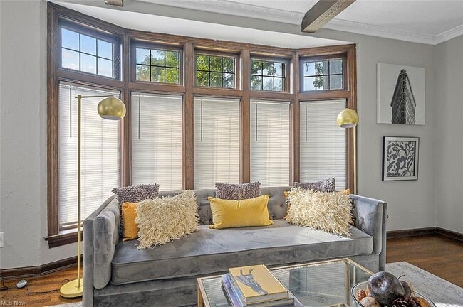 Photo - Washington Blvd