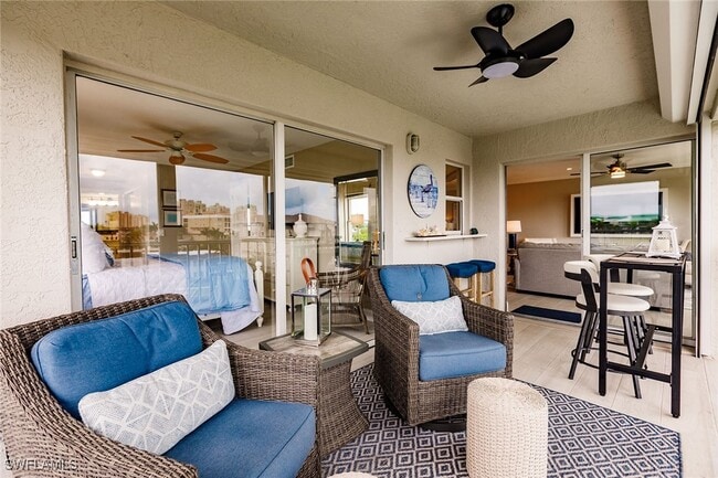 Photo - 900 Collier Ct Unidad 406