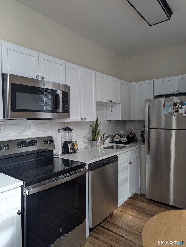 Photo - 213 Liberty Square Unidad A