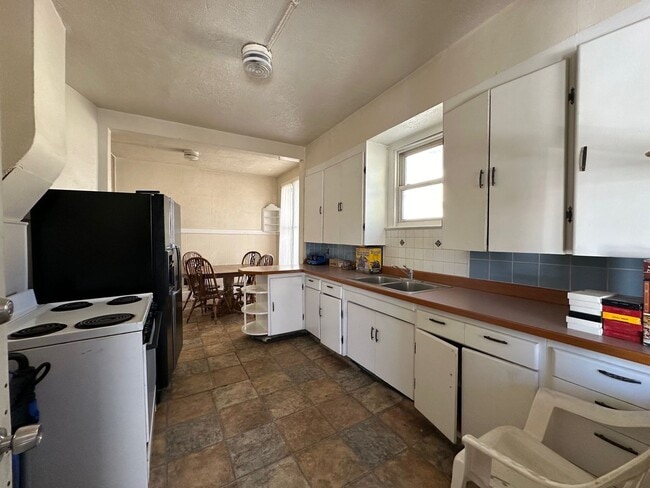 Photo - L762 Unit 02