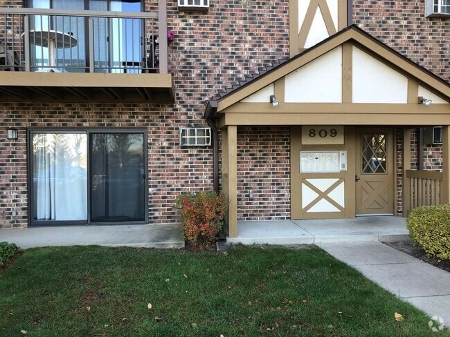 Building Photo - 809 S Dwyer Ave Unit A Rental