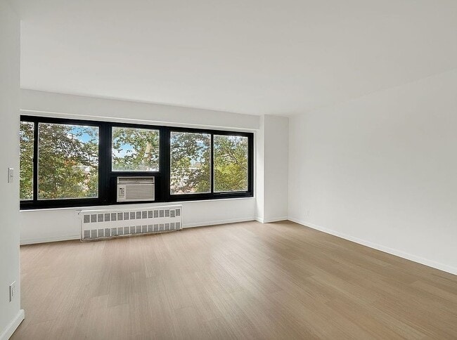Photo - 33-43 14th St