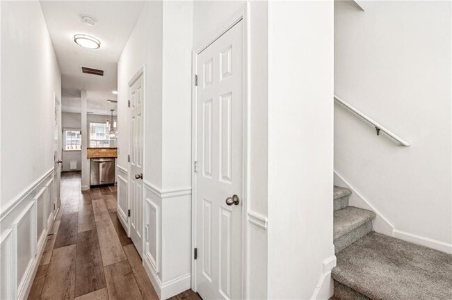 Photo - 3040 Bernauer Trce