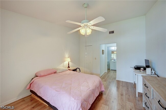 Photo - 1433 SW 51st Ln Unit 98
