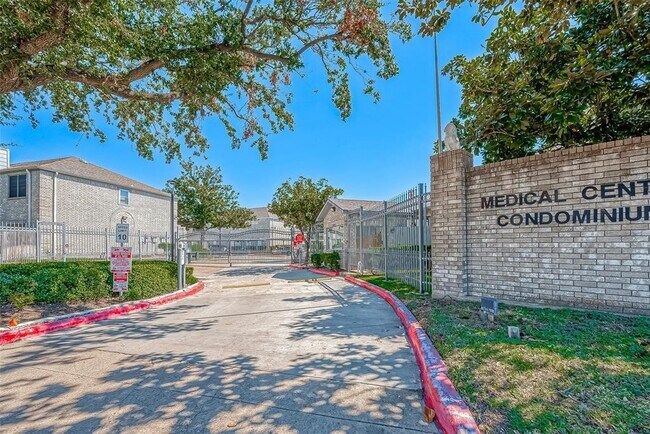 Photo - 7729 Cambridge St Unit 7729