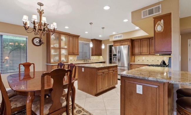 Photo - 7520 E Desert Vista Rd