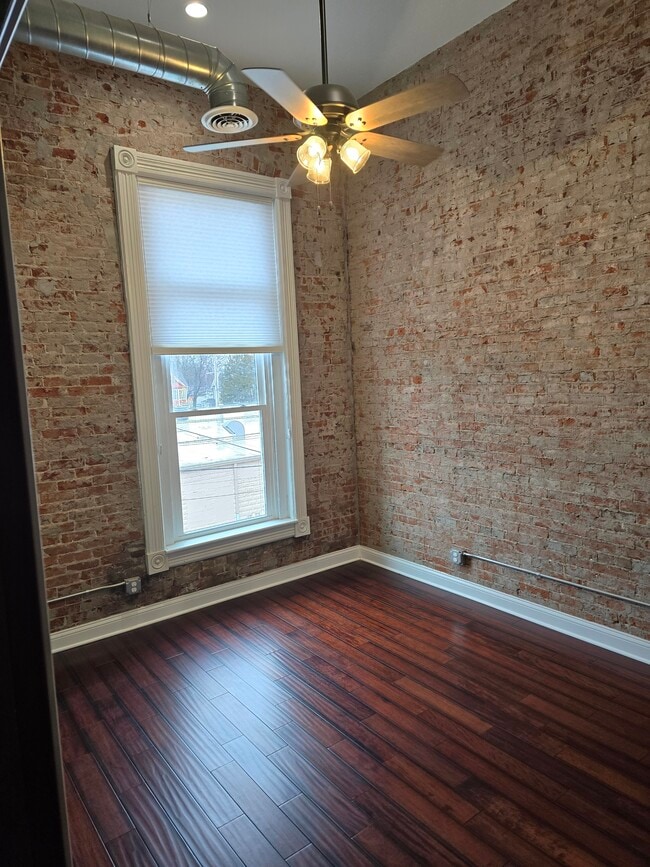 Photo - Tipton Towne View Unit 203