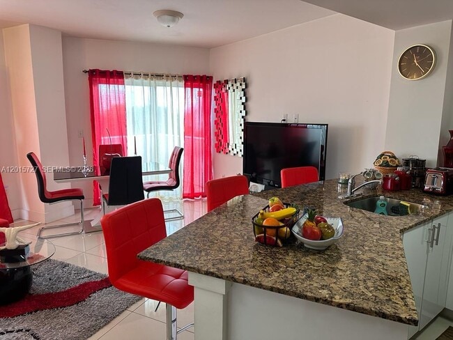 Photo - 2300 NW 7th St Unidad 301