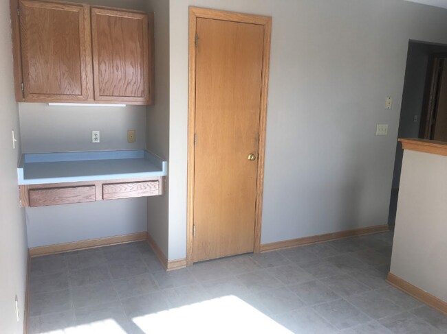 Photo - 2042 Cliff Alex Ct S Unit 3