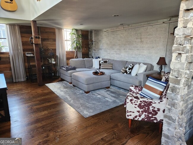 Photo - 650 Glen Iris Dr NE Unit 30
