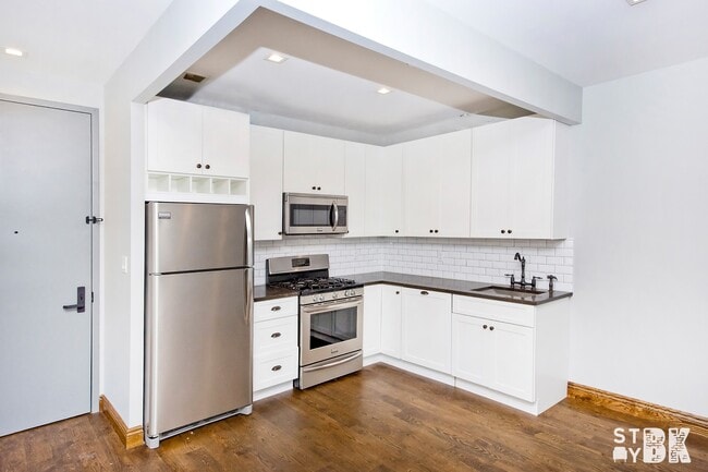 Photo - 599 Myrtle Ave Unit R2