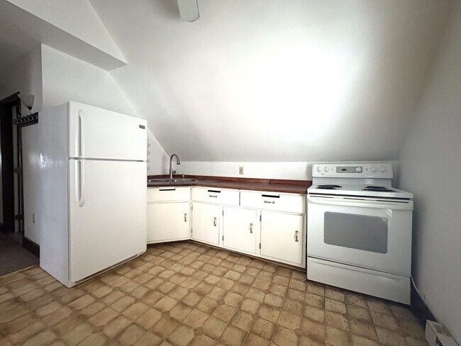 Photo - 72-74 Hanks St, Lowell Unit 72 B Hanks Street