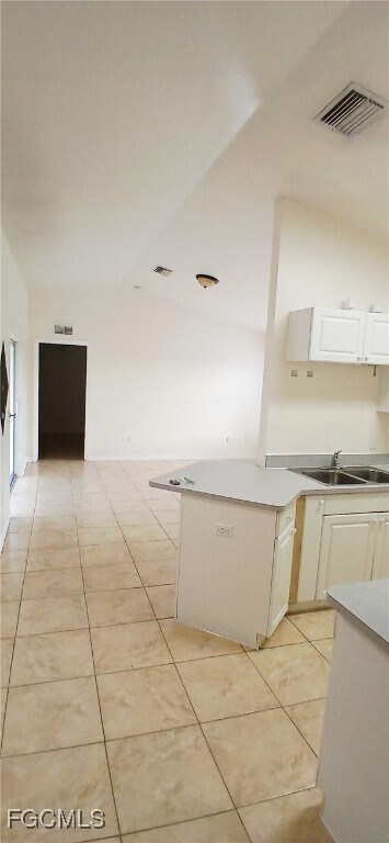 Building Photo - 411 NE Juanita Pl