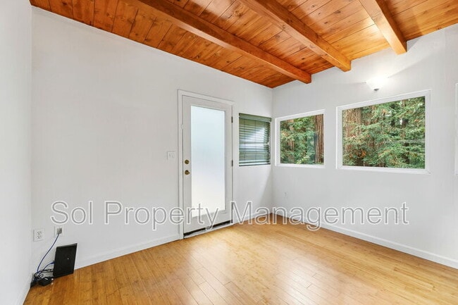 Photo - 245 Blue Ridge Dr