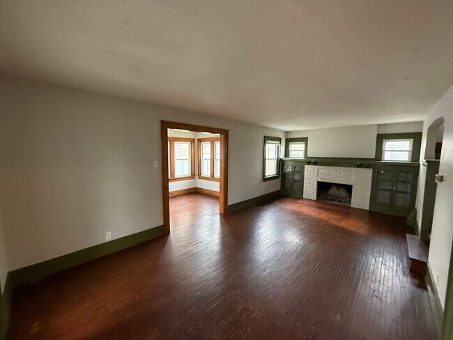 Photo - House For Rent by Capital Property Managem...