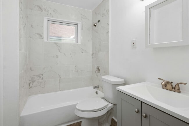 Building Photo - 13500 3rd Ave