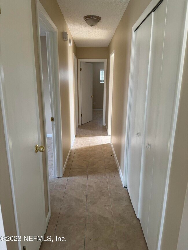 Photo - 6119 Toyota Dr