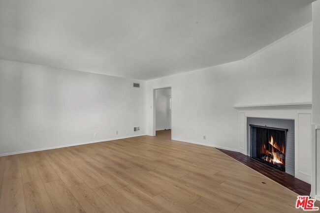 Photo - 315 26th St