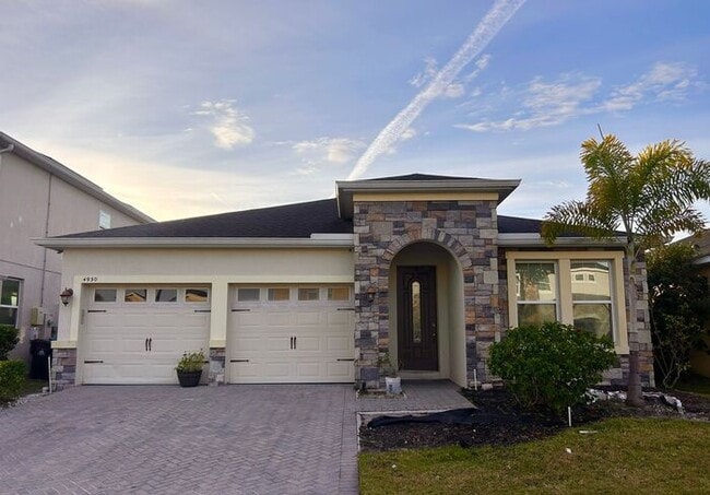 Building Photo - Stylish, Updated 3/2 Home in One of Millennia Park’s Gated Communities! Available Now!