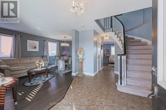 Photo - 242 Mapleton Ave