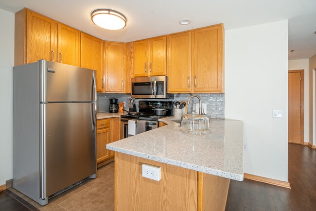 Photo - Butler Plaza