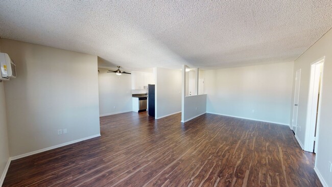 Photo - Royal Terrace Apartments