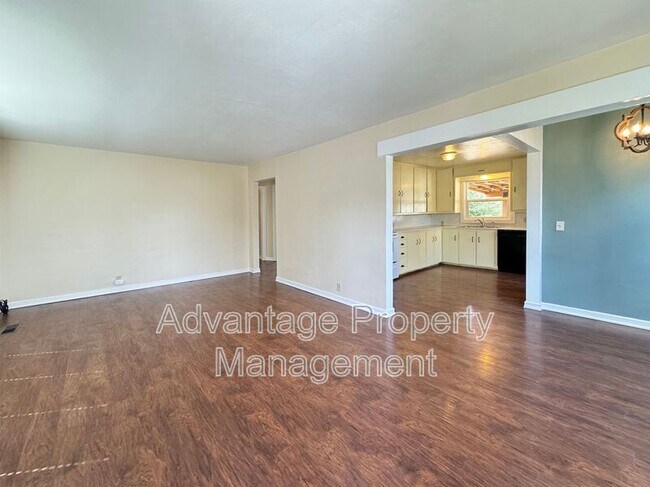 Photo - 2889 NW Gibson Hill Rd