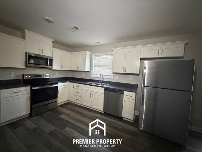 Photo - Beautiful 4BR/2BA Tuscaloosa Home | 1,497 Sq Ft, Covered Back Patio & 2-Car Garage