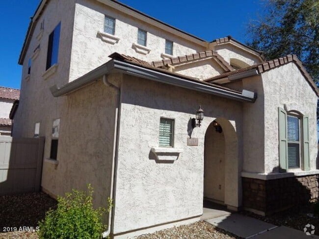 Building Photo - 3 Bed 2.5 Bath in Gated Bailey Commons Rental