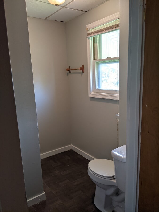Bathroom - 1836 Clearview St Unit A