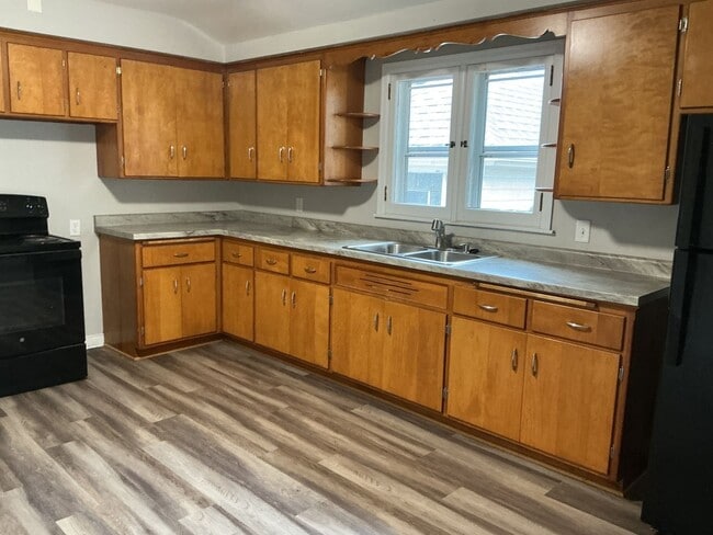 Photo - 5021 W Greenfield Ave Unit upper