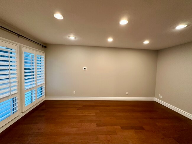 Living/Dining area - 73 F St E Unit 2