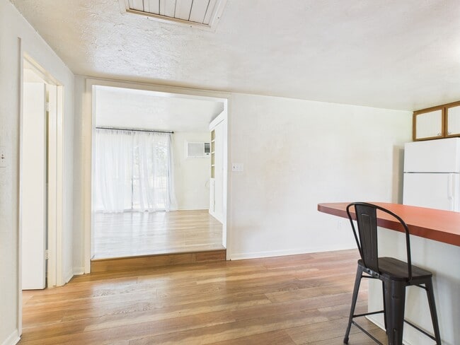 Photo - 7070 Tabor Rd