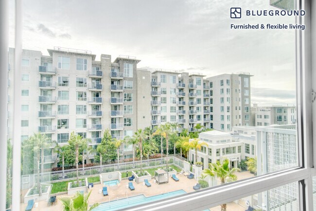 Photo - 550 Moreland Way Unidad FL5-ID954