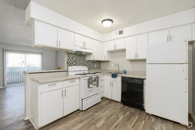 Interior Photo - Rock Island Apartments