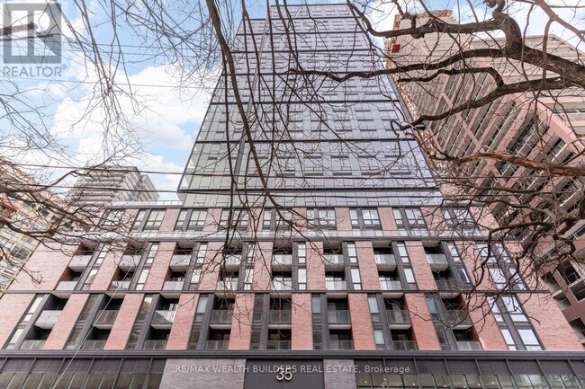 Photo - 35 Parliament St Unit 2604