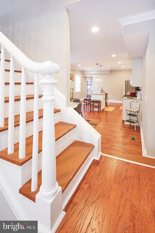 Photo - 112 S Calhoun St