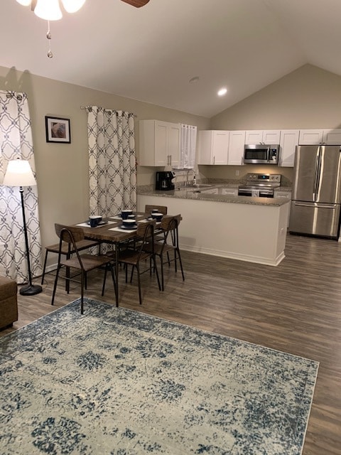 Photo - 141 Briarfield Ave