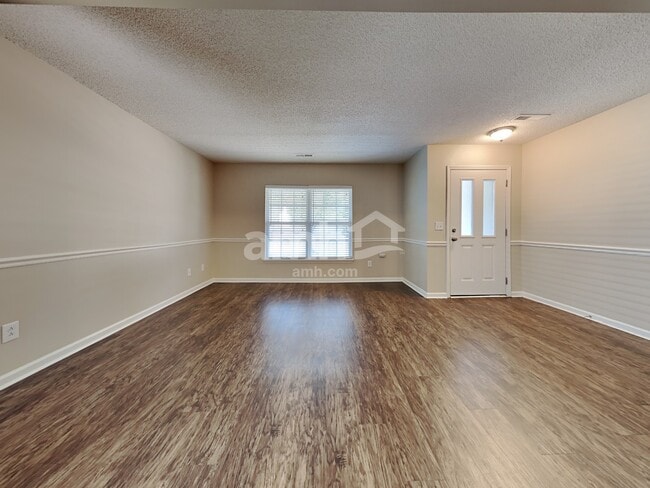 Photo - 5146 Torrey Ln