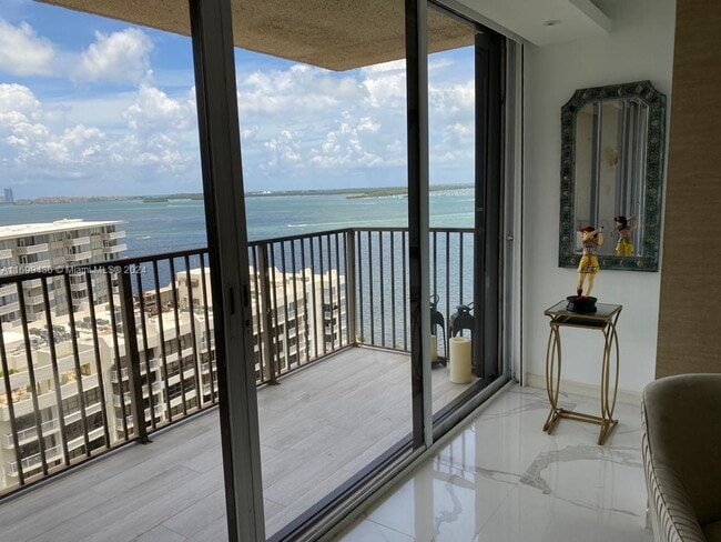 Photo - 1450 Brickell Bay Dr Unit 1709