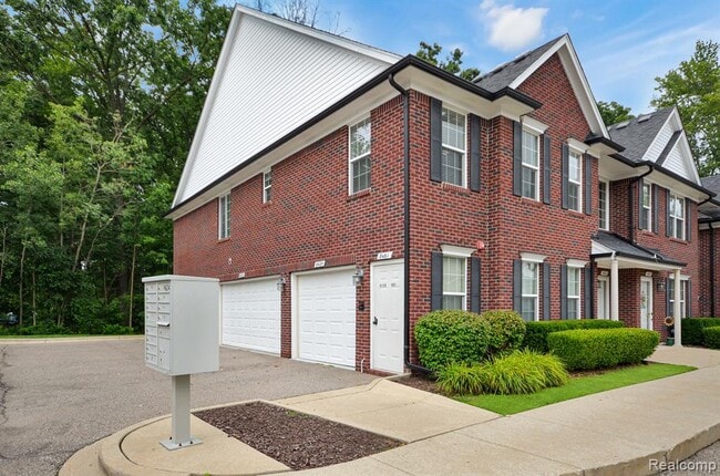 Photo - 8425 Williamstown Dr