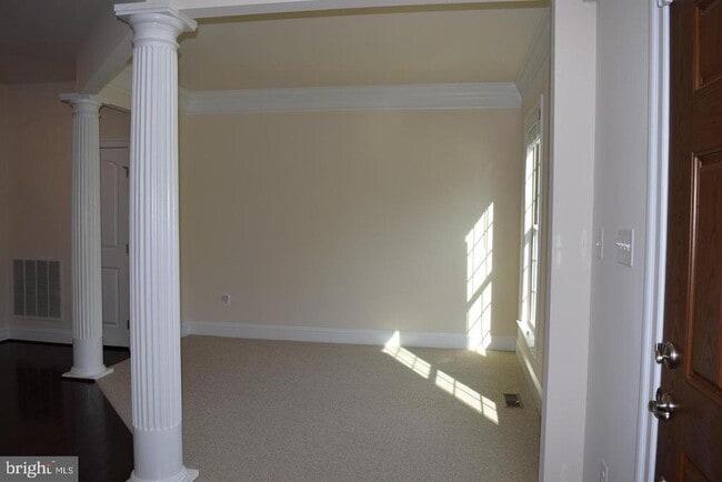 Photo - 42159 Tecumseh Hills Dr