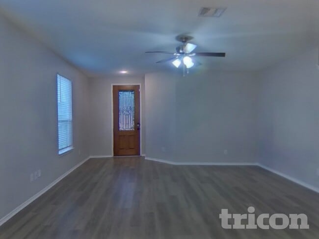 Photo - 13725 Vigilance St